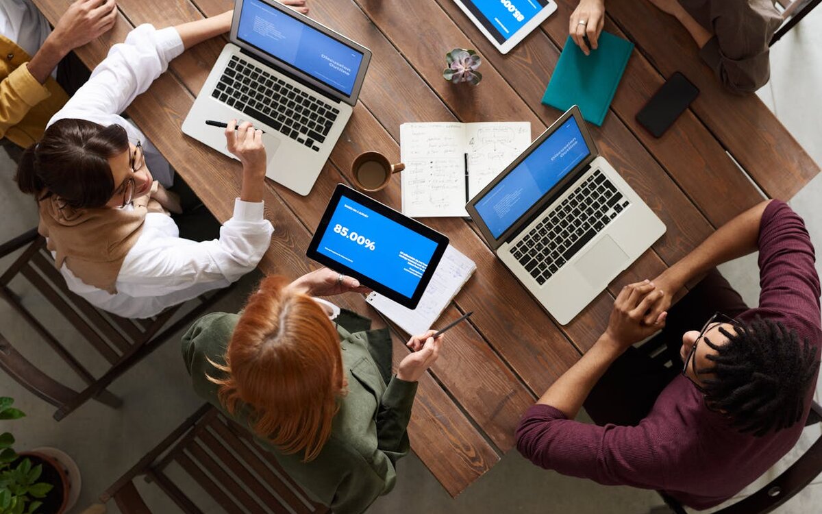 SMM Service Catalog: How It Works and How to Choose the Right Service in 2026
