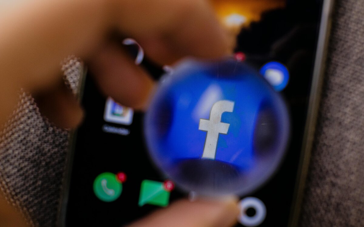 Купити репости Facebook: як збільшити охоплення публікацій у 2026 році