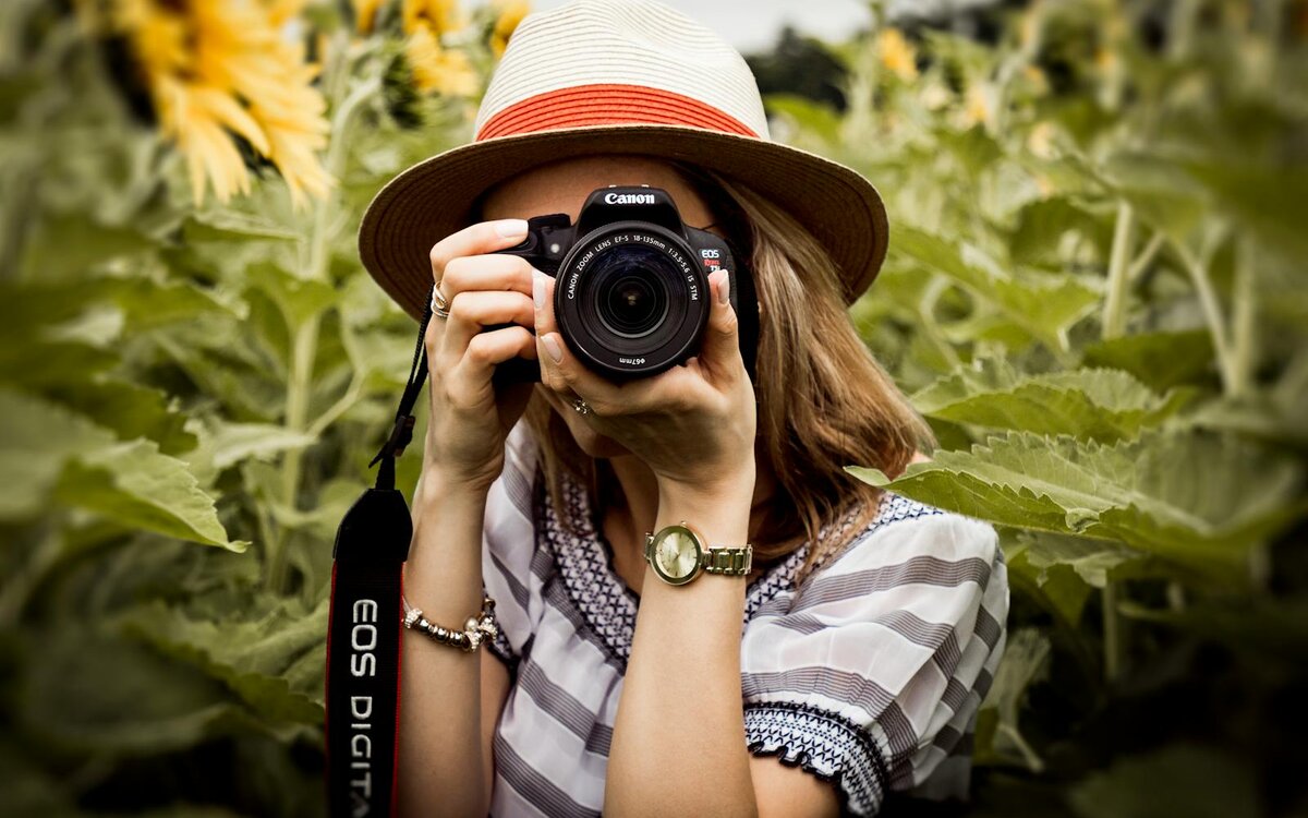 SMM для фотографа: как продвигать фотостудию и личный бренд в соцсетях в 2026 году